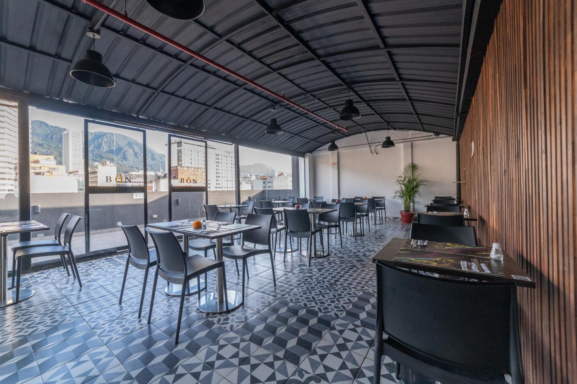 Bon 17 Hotel By Shg - Bogota — Photos 1